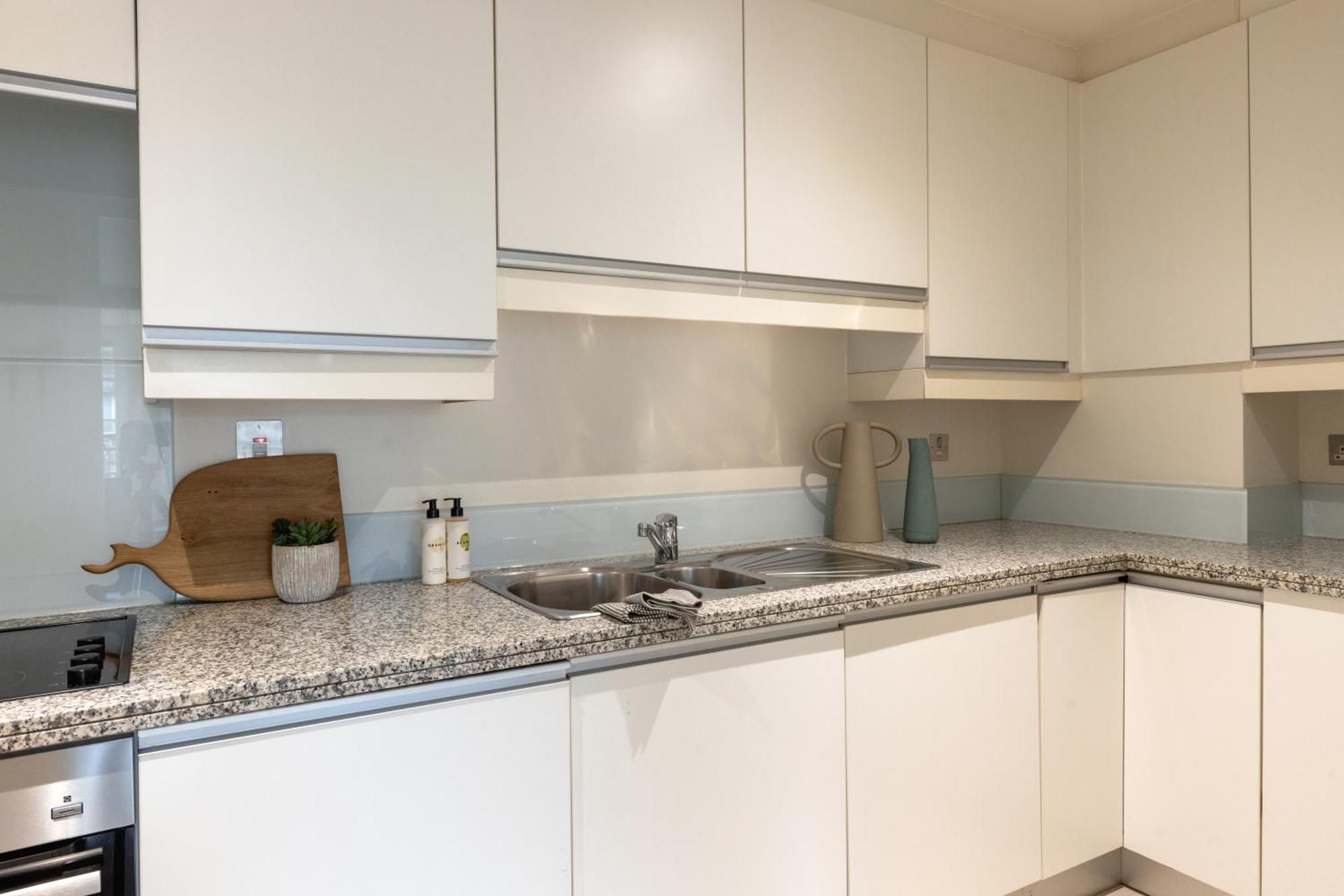 Native Marylebone Lane Apartment Londra Exterior foto