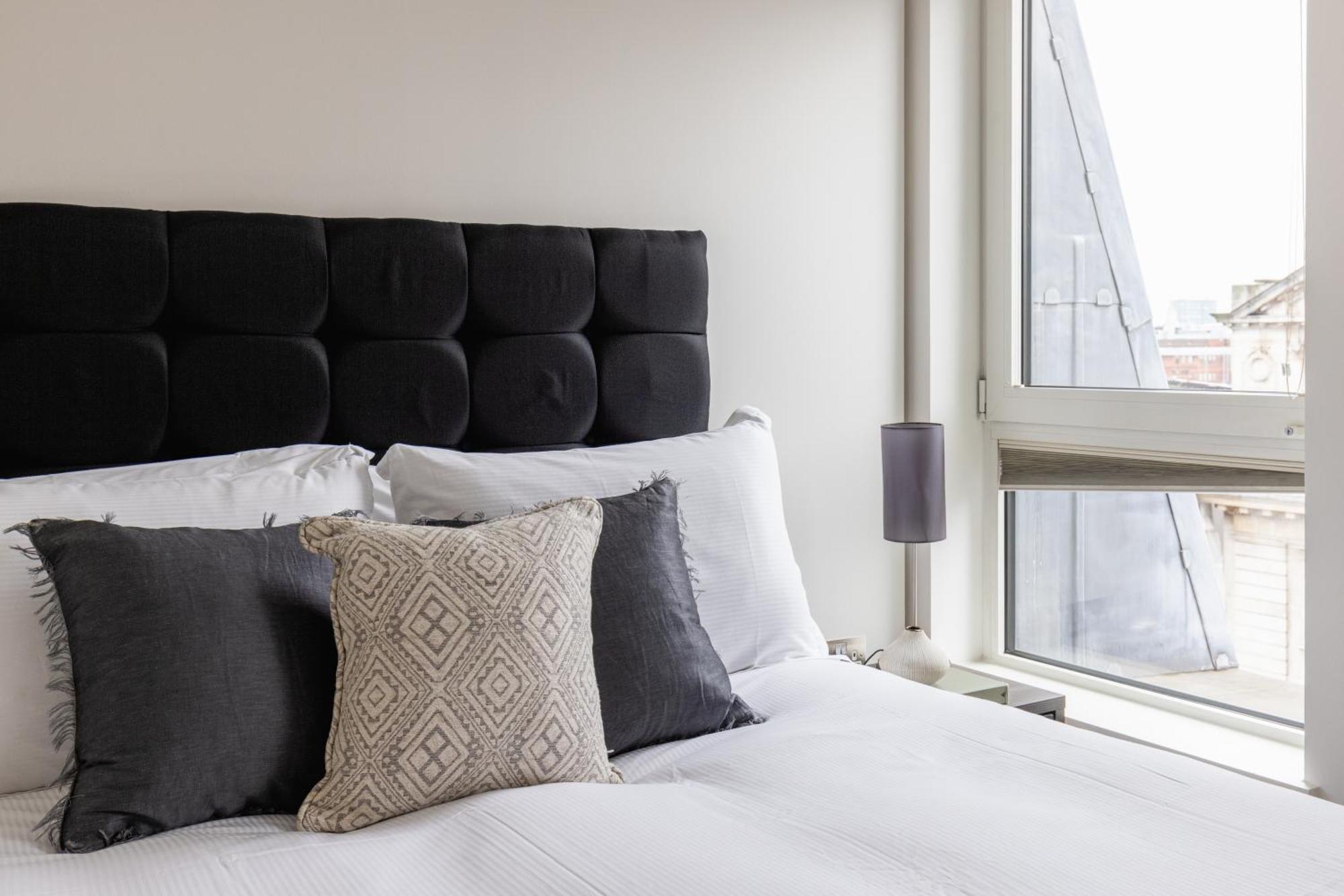 Native Marylebone Lane Apartment Londra Exterior foto