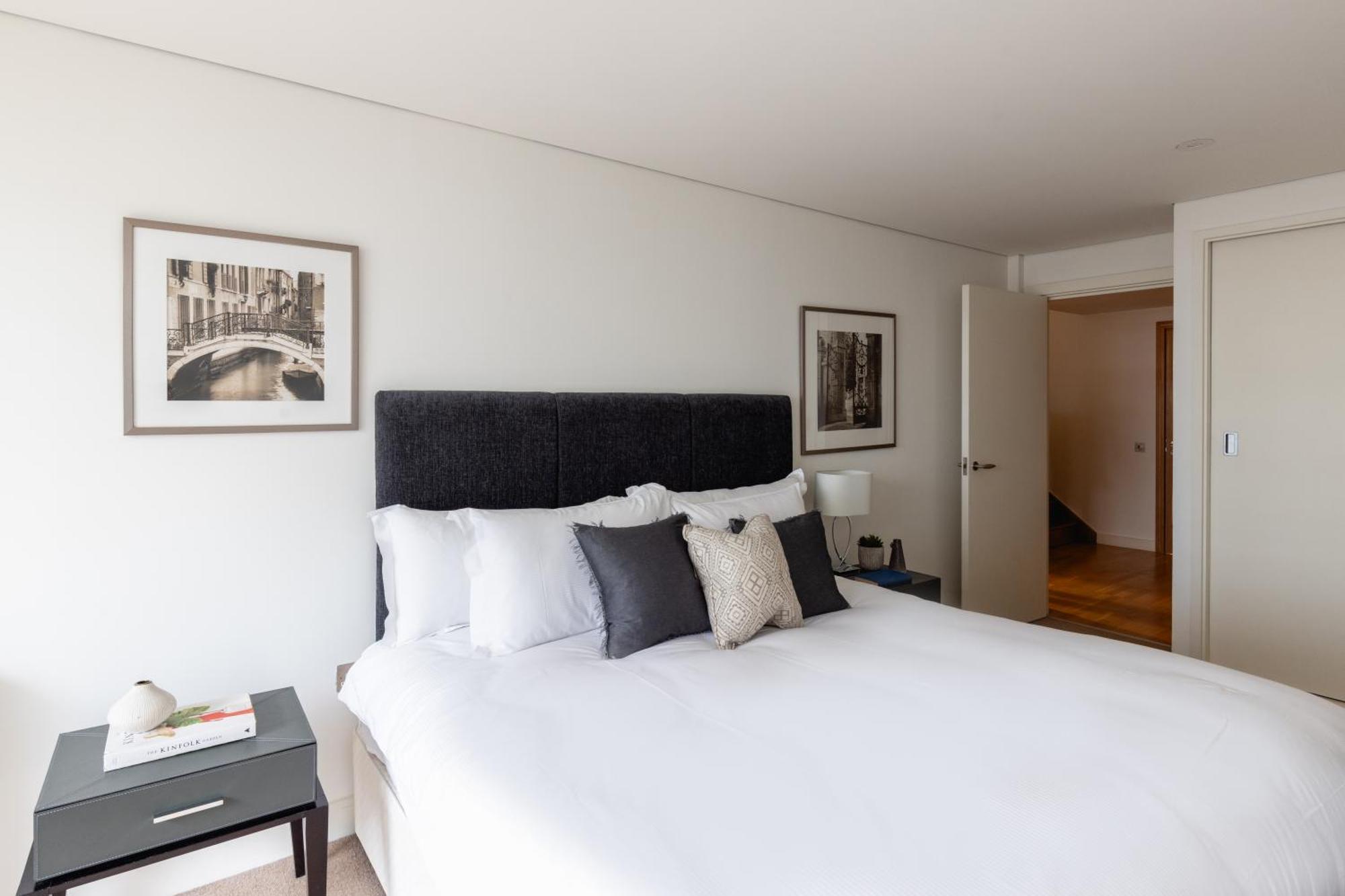 Native Marylebone Lane Apartment Londra Exterior foto